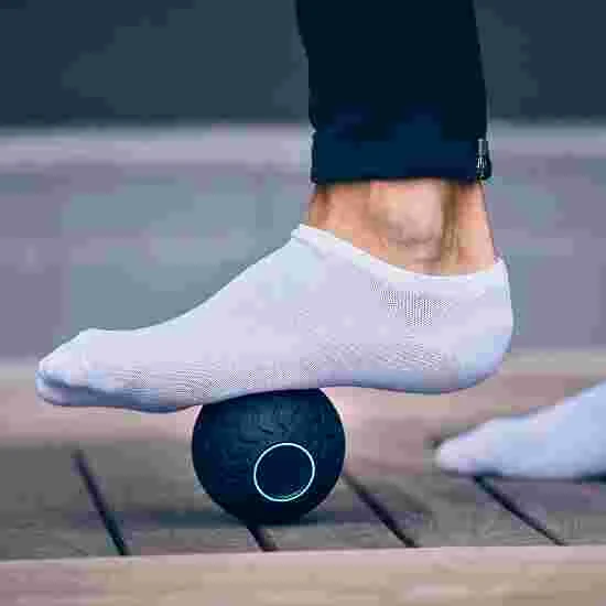 Theragun "Wave Solo" Vibrating Massage Ball 8 Theragun "Wave Solo" Vibrating Massage Ball - Image 6